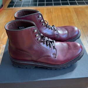 Allen Edmonds Higgins Mill Lug Boots in Burgundy Leather - Mens Size 10B
